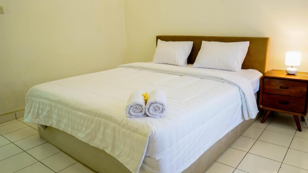 Hotel Pondok Putri Batukaras Bagian luar foto